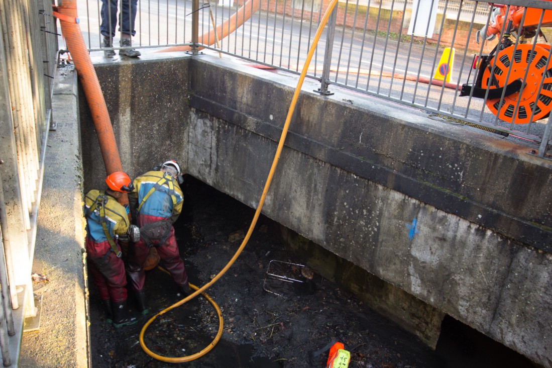 Drain Jetting in action - 6
